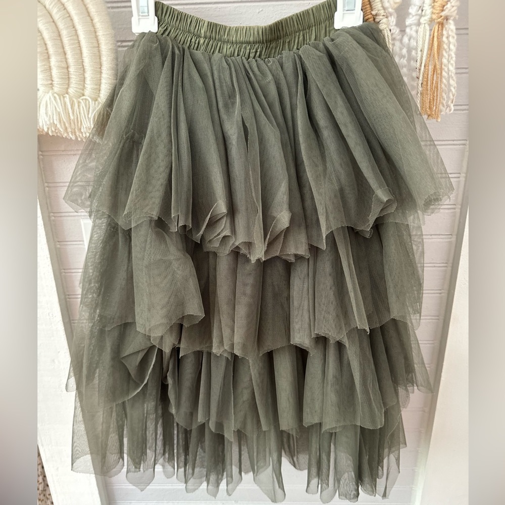 Layered tulle skirt - Picture 5 of 8
